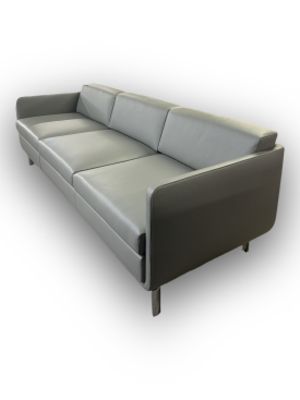 R6583 - Bernhardt Gaia Leather Sofa