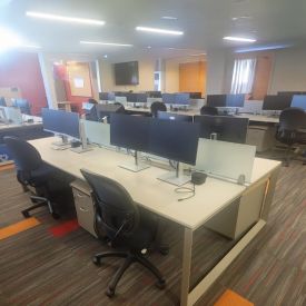 B6047 - Steelcase FrameOne benching