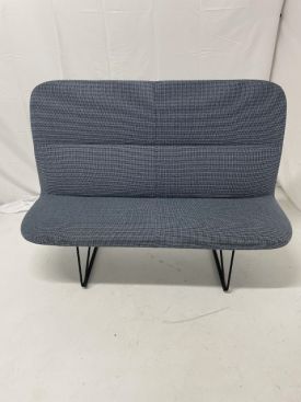 R6468 - Davis Loveseat