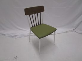 C61856 - Beaufurn Side Chairs