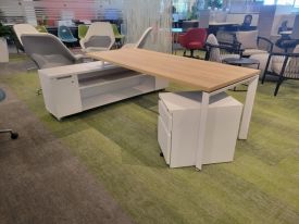 D12259 - Steelcase Desk Sets