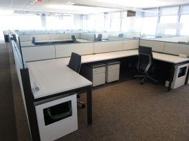 W6221 - Steelcase Answer Cubicles