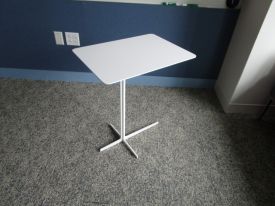 T12428 - Davis Laptop Tables
