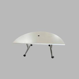 TT12066 - Coalesse D-Top Nesting Tables